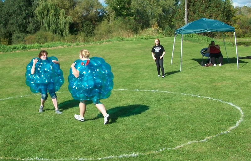 https://www.dundeemill.org/pictures/2017/10 bumper ball.jpg